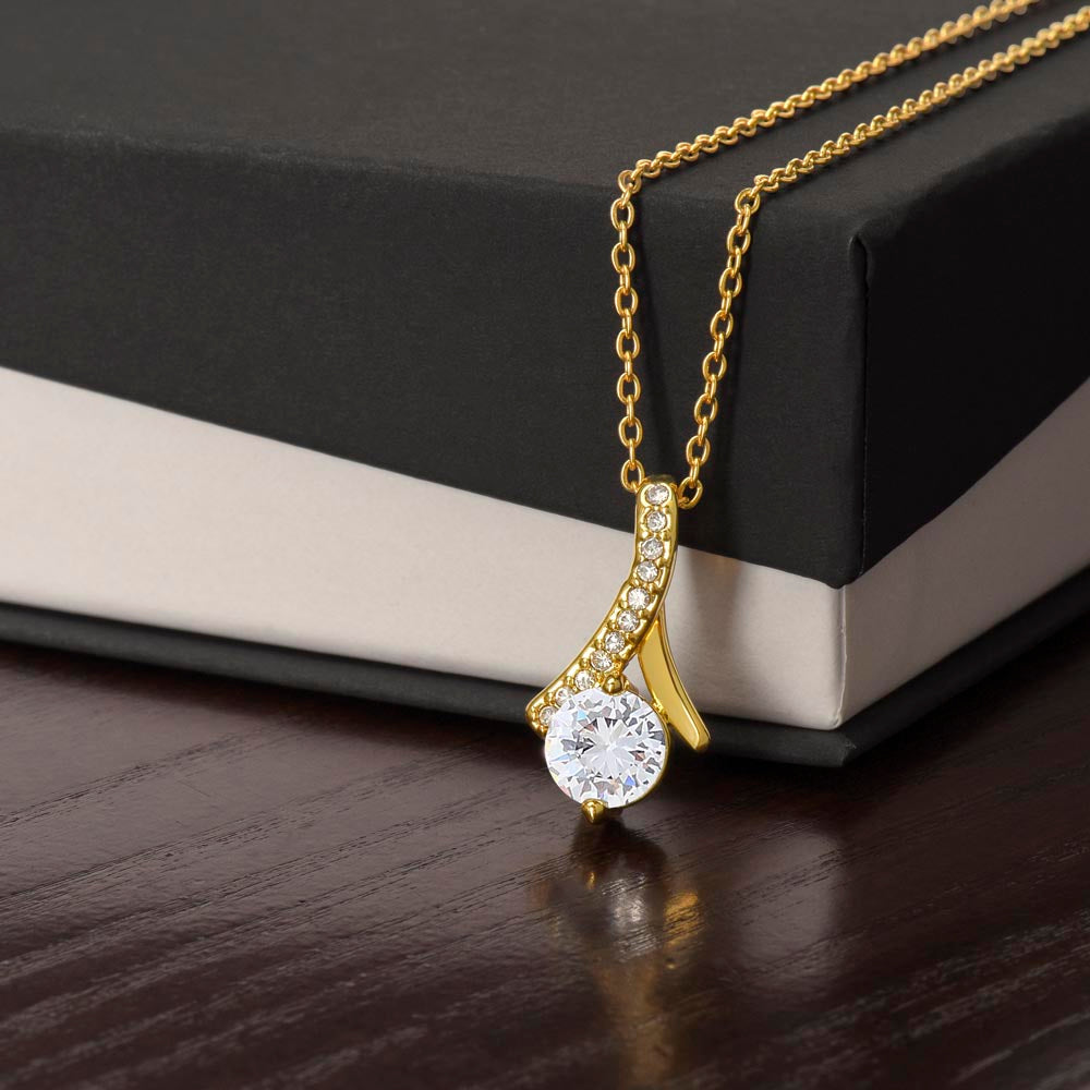 Stunning Alluring Beauty Necklace for your Beautiful Wife