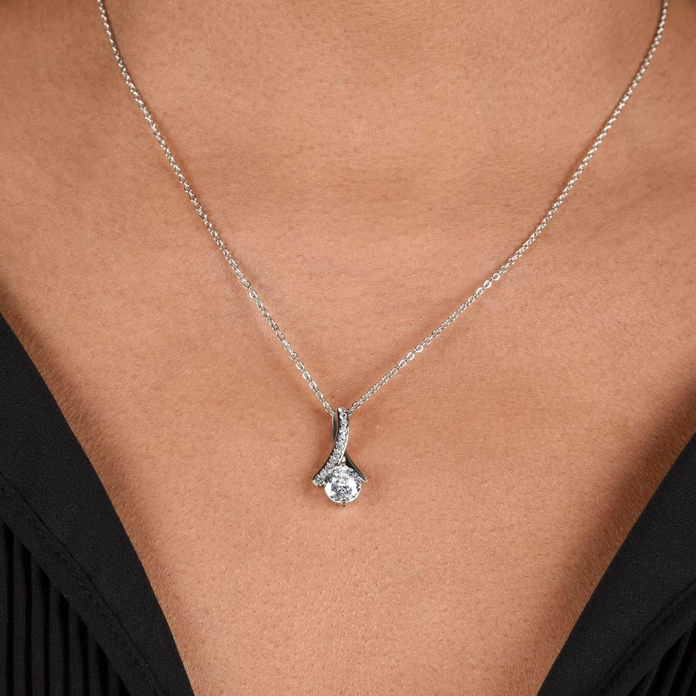 Stunning Alluring Beauty Necklace for your Beautiful Wife
