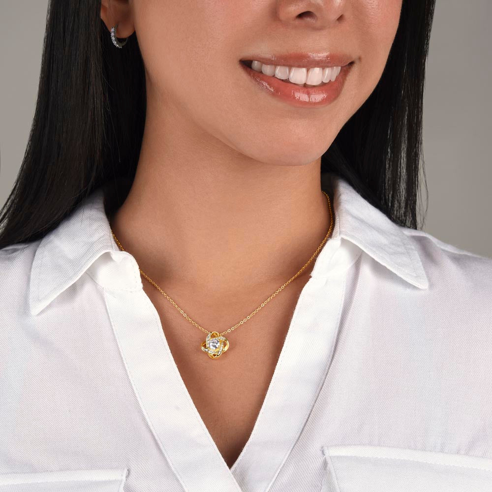 Funny Mom Necklace Gift – Love Knot Pendant with “Favorite Child” Message Card