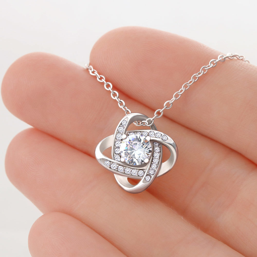 Funny Mom Necklace Gift – Love Knot Pendant with “Favorite Child” Message Card
