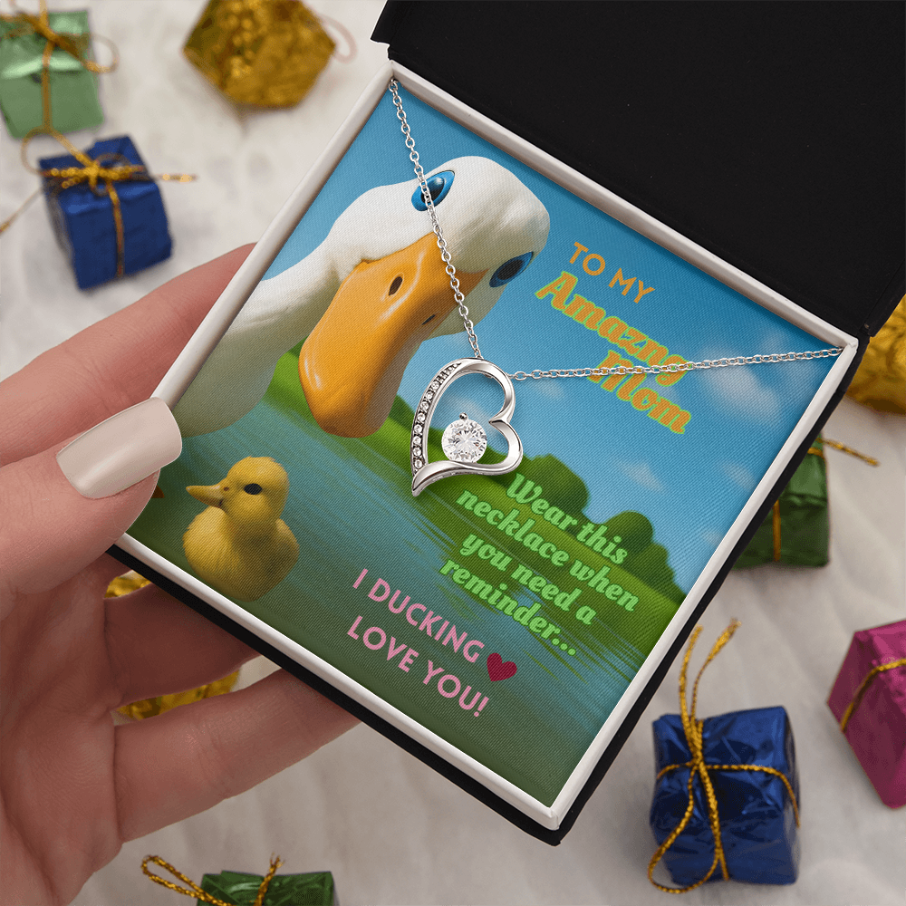 Funny Duck Necklace for Mom – Forever Love Heart Pendant Gift with 'I DUCKING LOVE YOU' Message Card