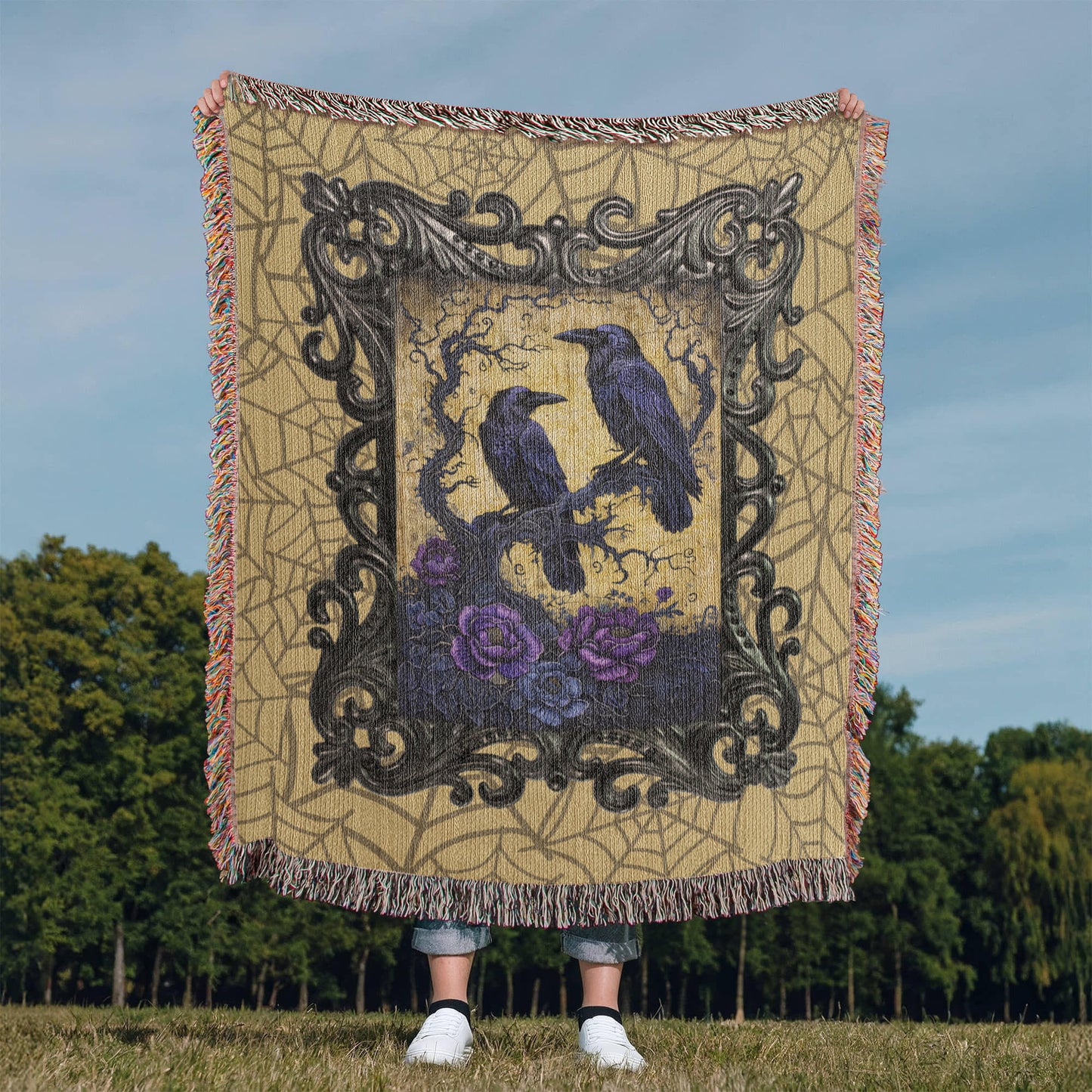 RAVEN WOVEN BLANKET