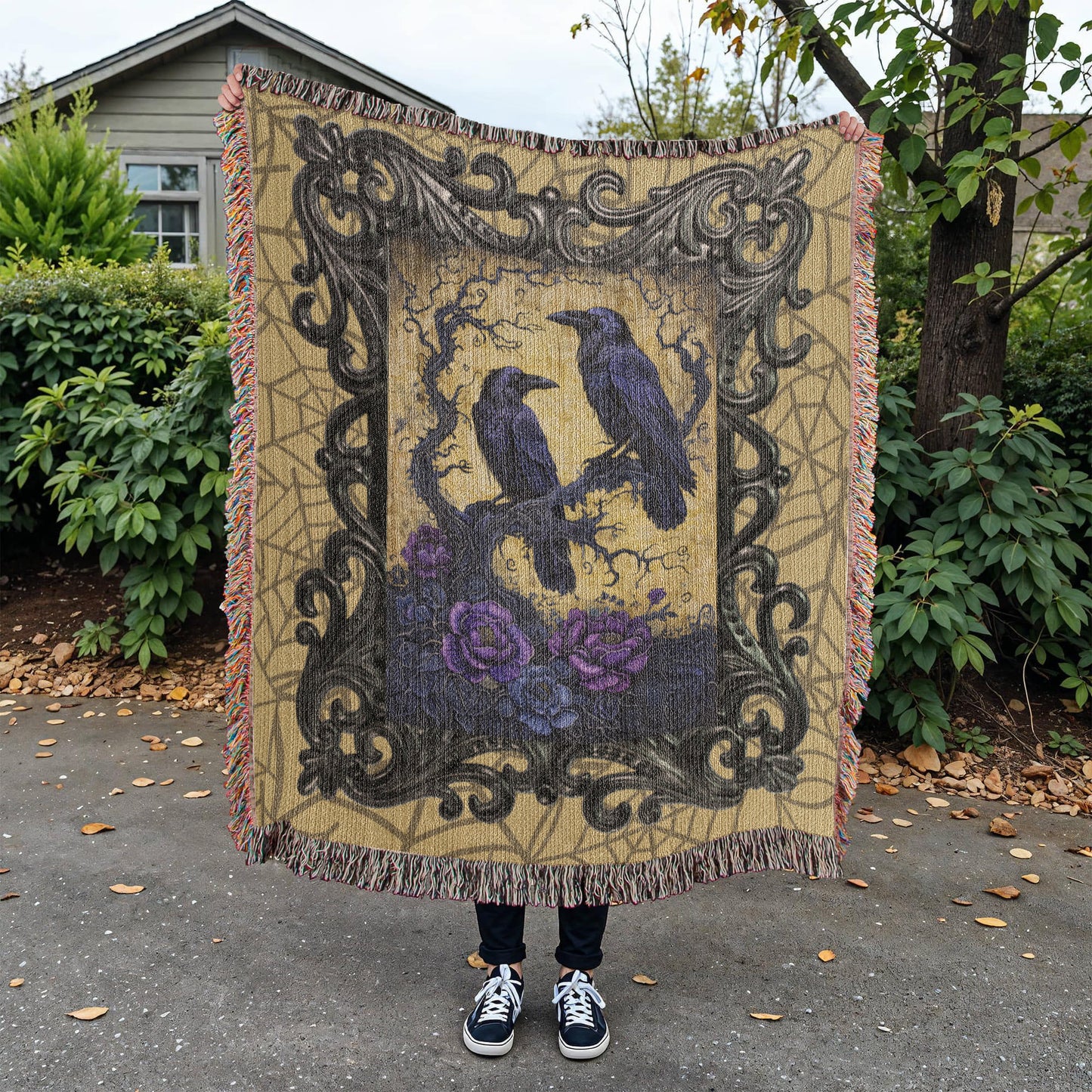 RAVEN WOVEN BLANKET
