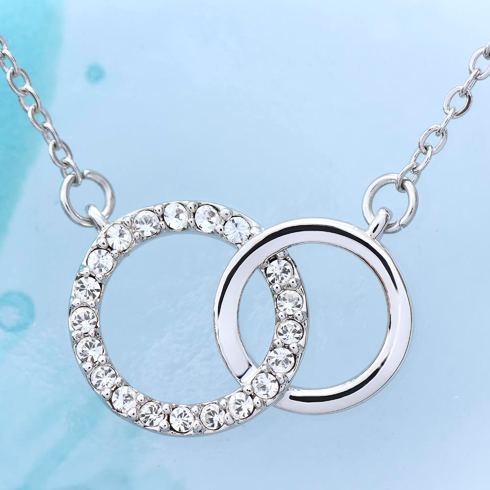 Stunning Circles of Love Necklace for Your Beautiful Wife 💖