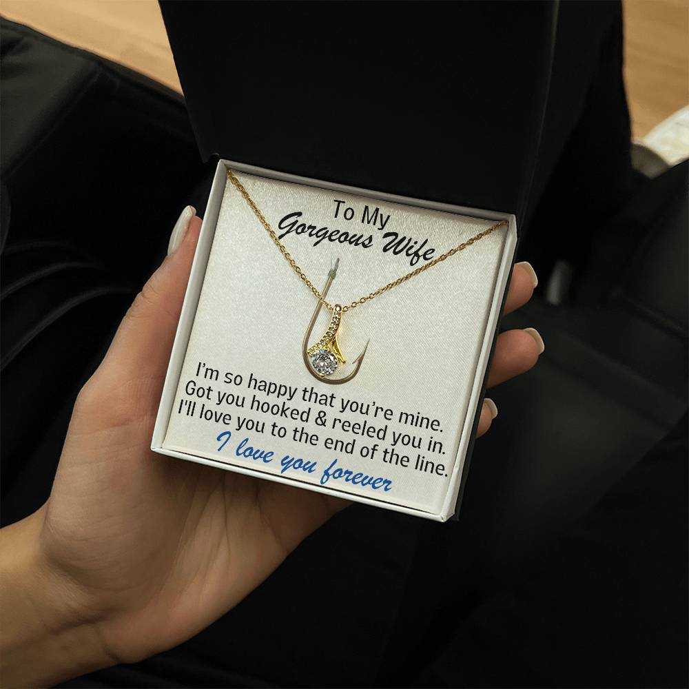 Stunning "Alluring Beauty" pendant for your Greatest Catch!