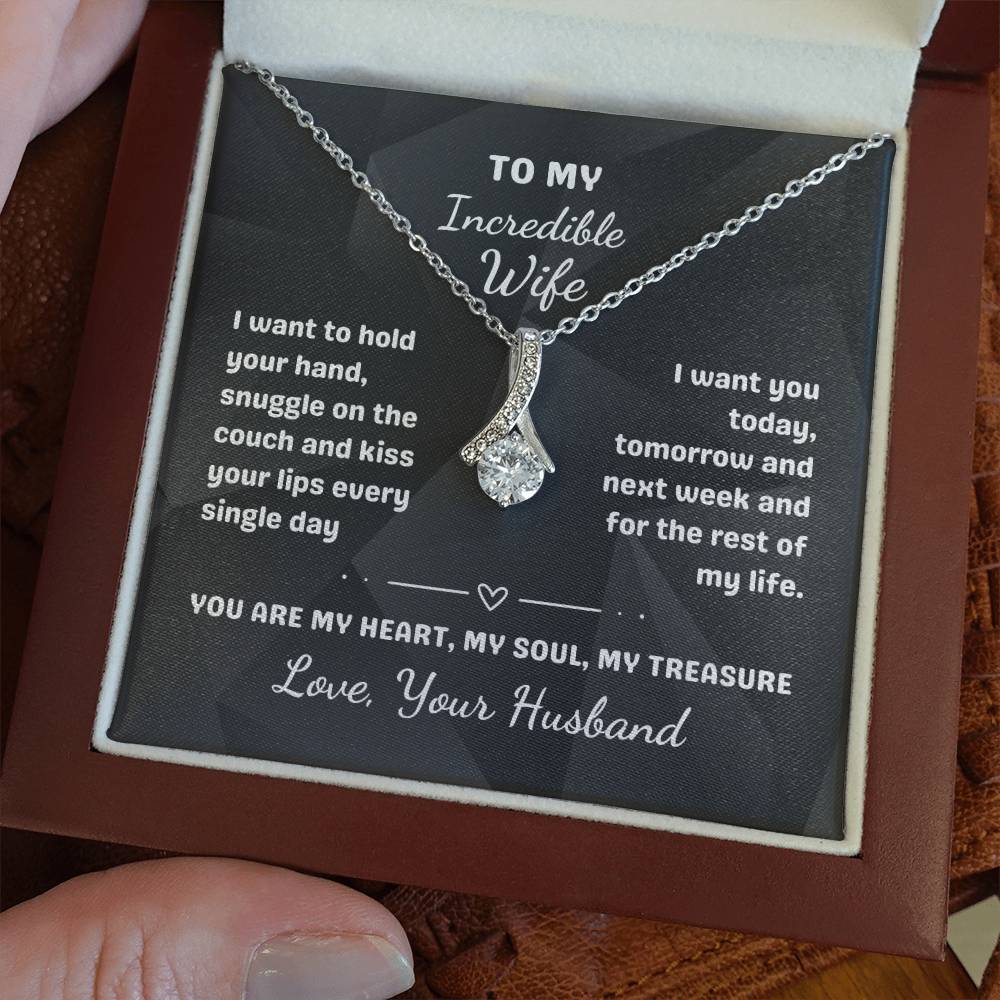 To My Incredible Wife - Alluring Beauty Necklace with Heartfelt Message Card