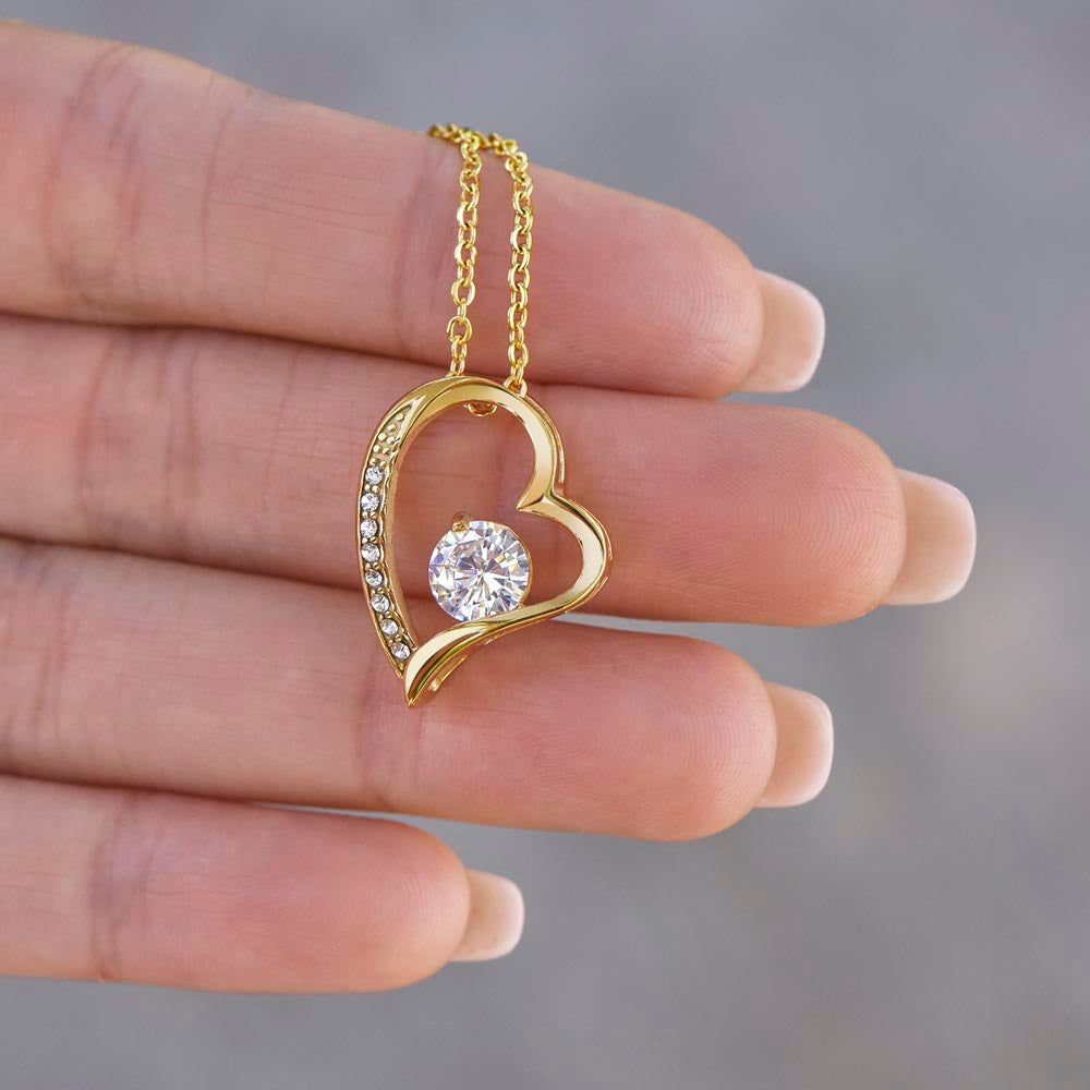 Beautiful solitaire heart necklace for your daughter