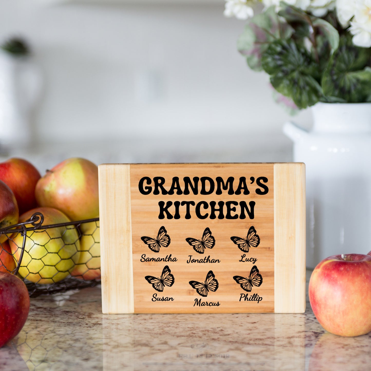 'Grandma's Kitchen' Cutting Board with Grandkids names and butterflies, Custom Bamboo Board, Personalized Family Gift