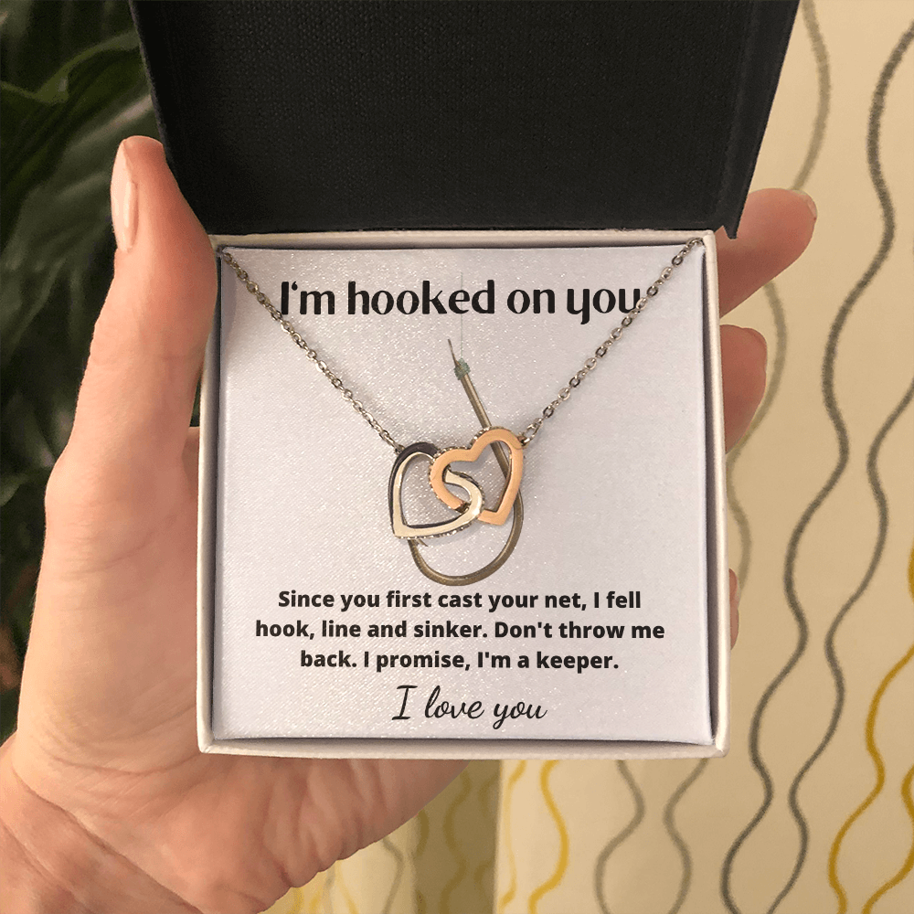 Beautiful interlinking hearts necklace for the one you are 'hooked on'!
