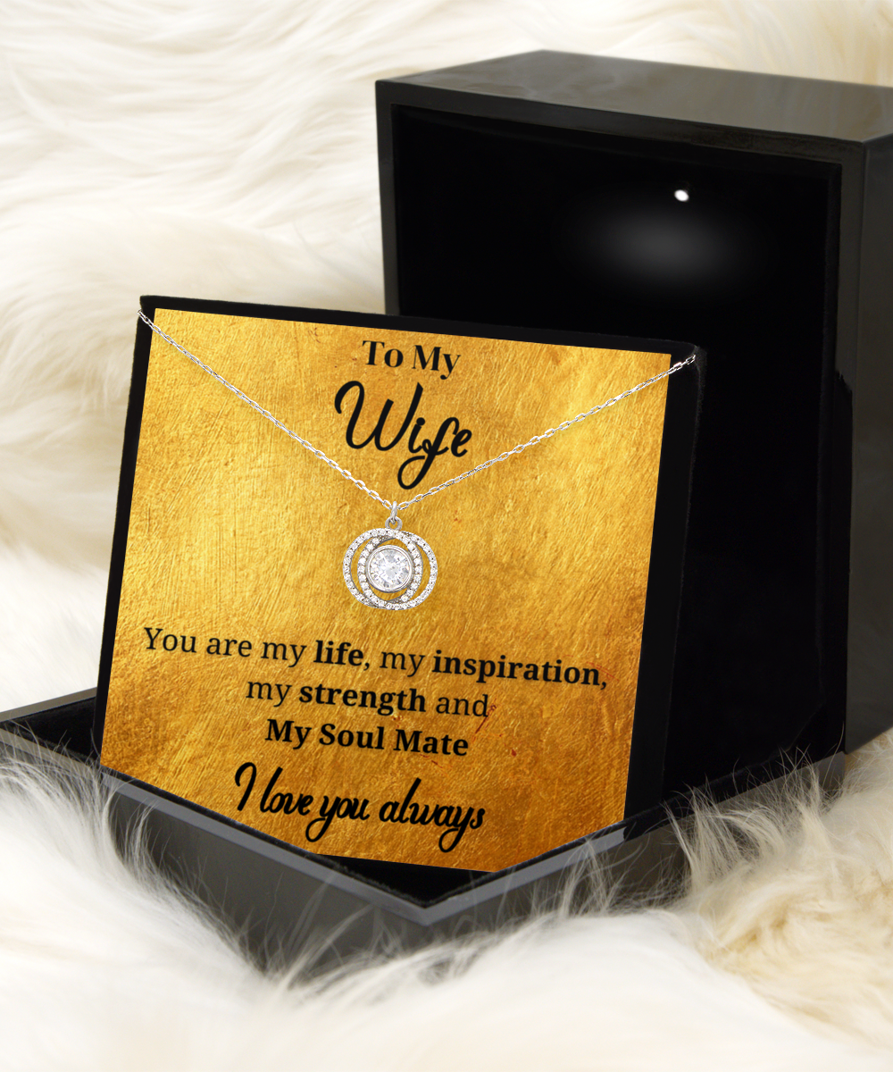 Stunning Interlinking circles necklace for your Beautiful Wife